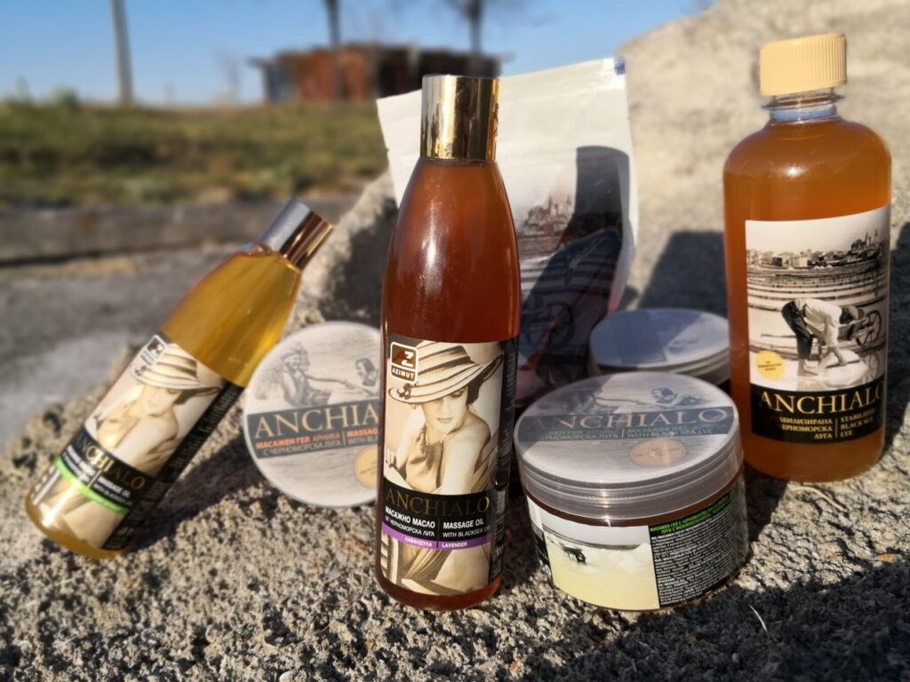 Шампоан, душ гел, луга и продукти за баня ANCHIALO в солниците